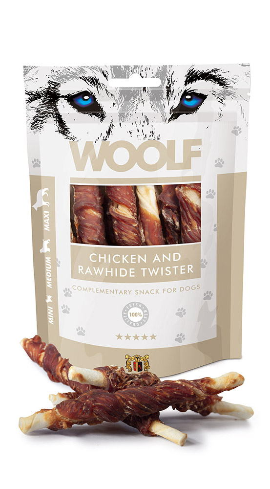 WOOLF pochoutka chicken and rawhide twister 100g