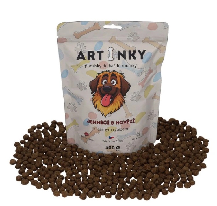 Pochoutka Artinky Jehněčí&Hovězí s černým rybízem 300g