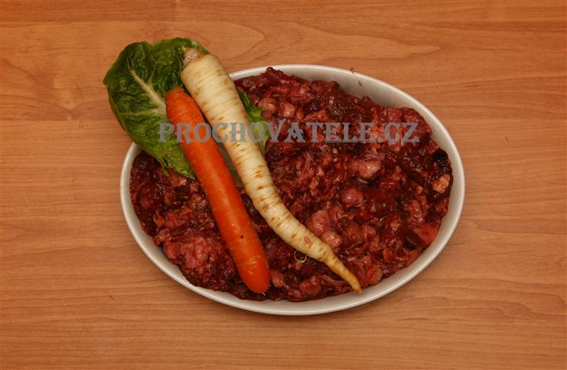 Hovězí svalovina s droby