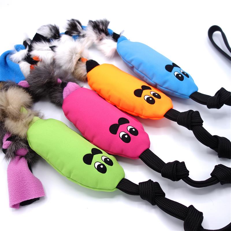 Pískací Potvůrky Odolné přetahovadlo – krysa s králičí kožešinou a flísem - oranžová